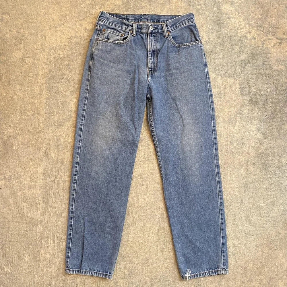Levis 550 Jeans Mens 32x32 Blue Medium Wash Regular Straight Denim Pants Casual
